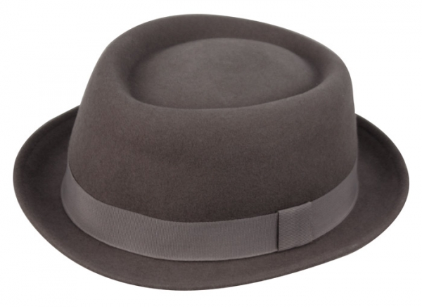 short brim felt hat